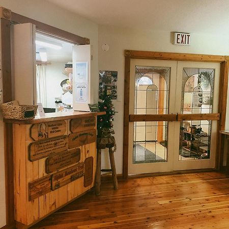 Alpine Meadows Lodge ゴールデン エクステリア 写真