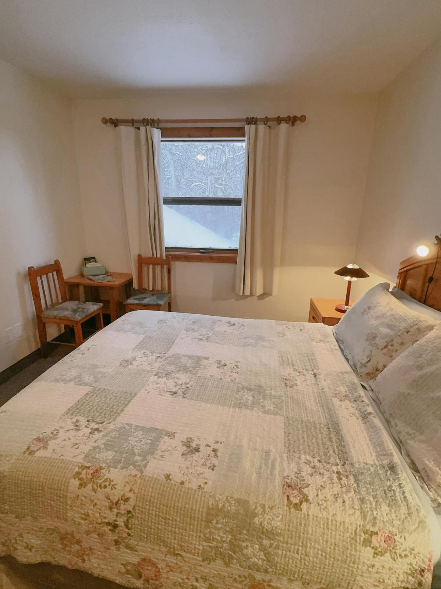 Alpine Meadows Lodge ゴールデン エクステリア 写真
