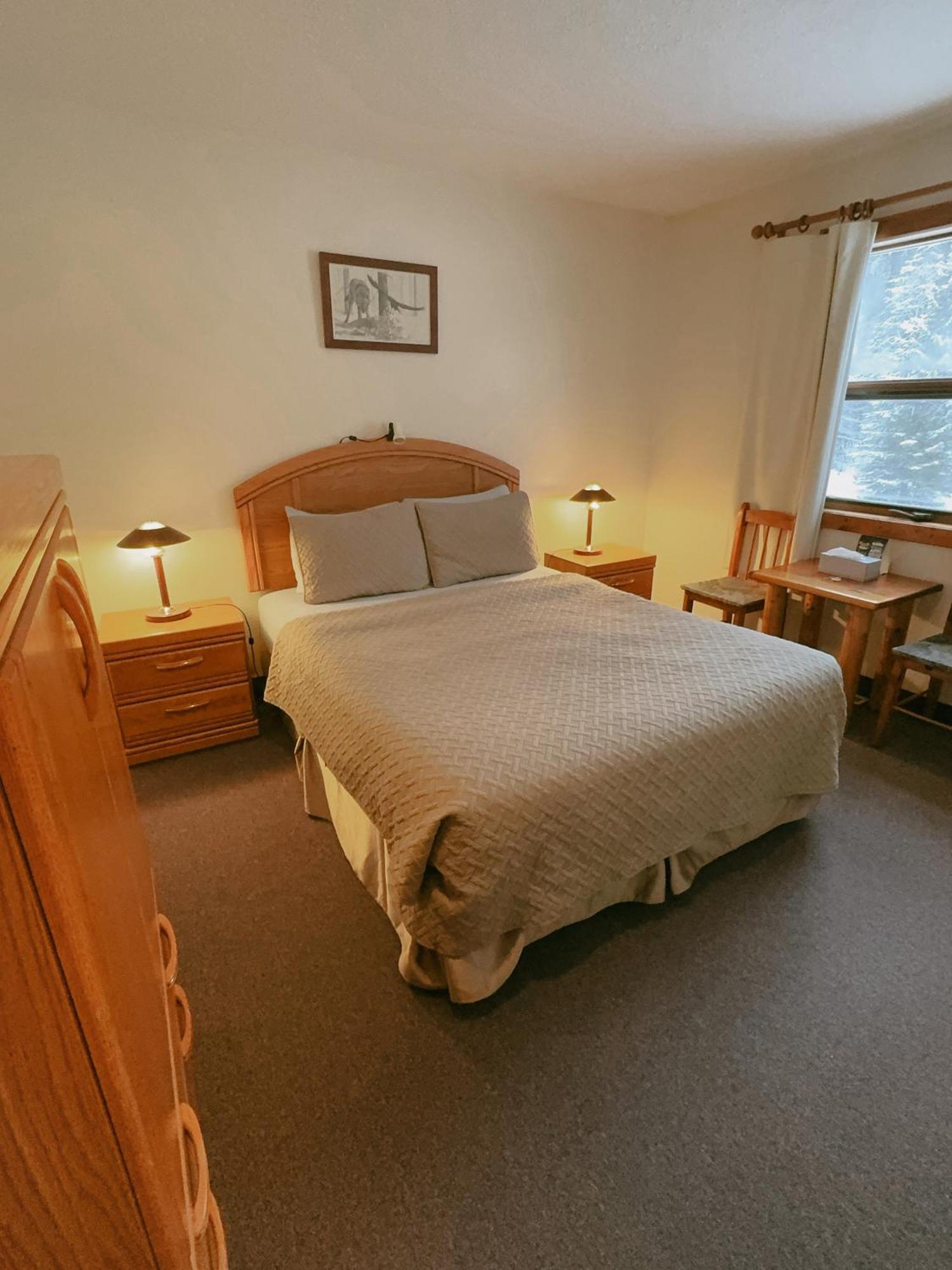 Alpine Meadows Lodge ゴールデン エクステリア 写真