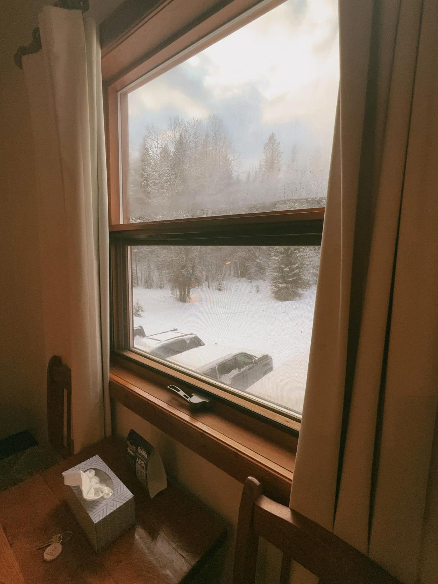 Alpine Meadows Lodge ゴールデン エクステリア 写真