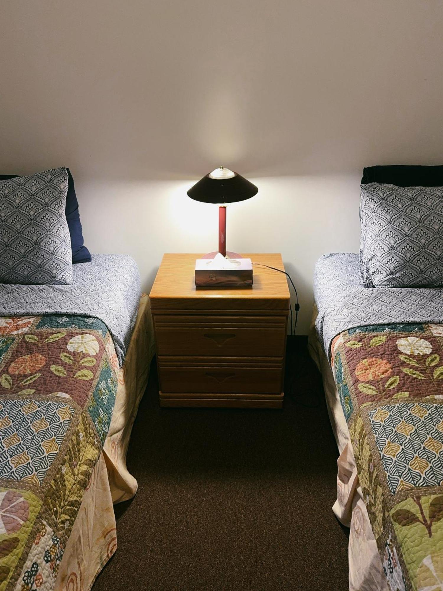 Alpine Meadows Lodge ゴールデン エクステリア 写真