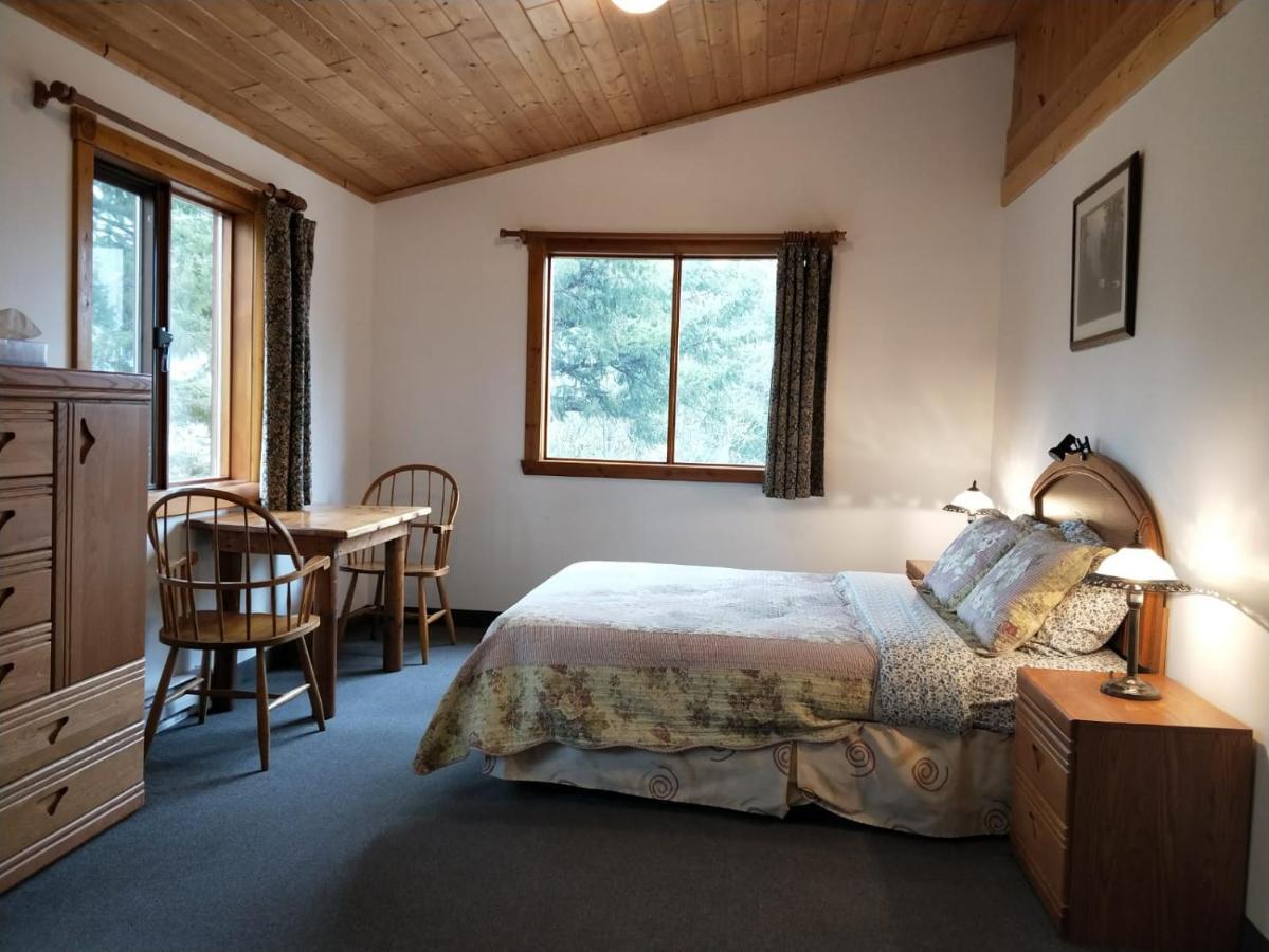 Alpine Meadows Lodge ゴールデン エクステリア 写真